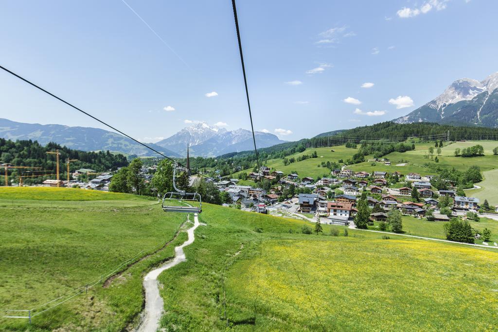 Hotel Niederreiter Maria Alm am Steinernen Meer Exterior photo