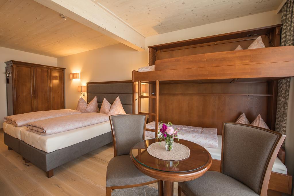 Hotel Niederreiter Maria Alm am Steinernen Meer Exterior photo